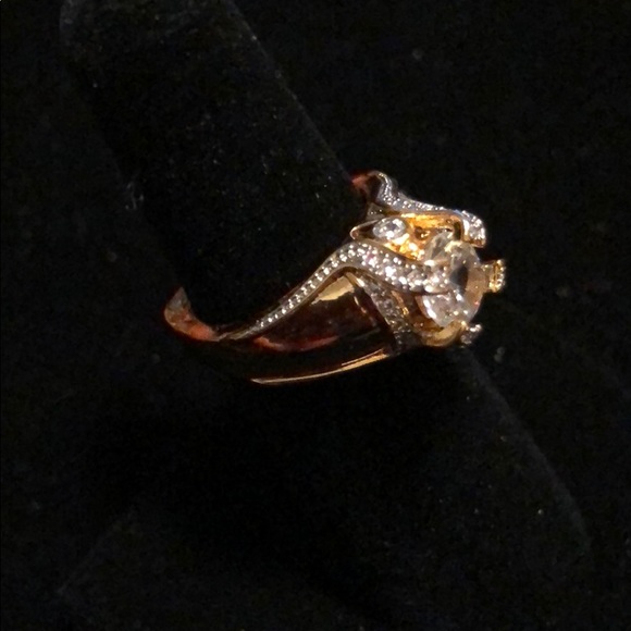 Ring - Picture 4 of 6